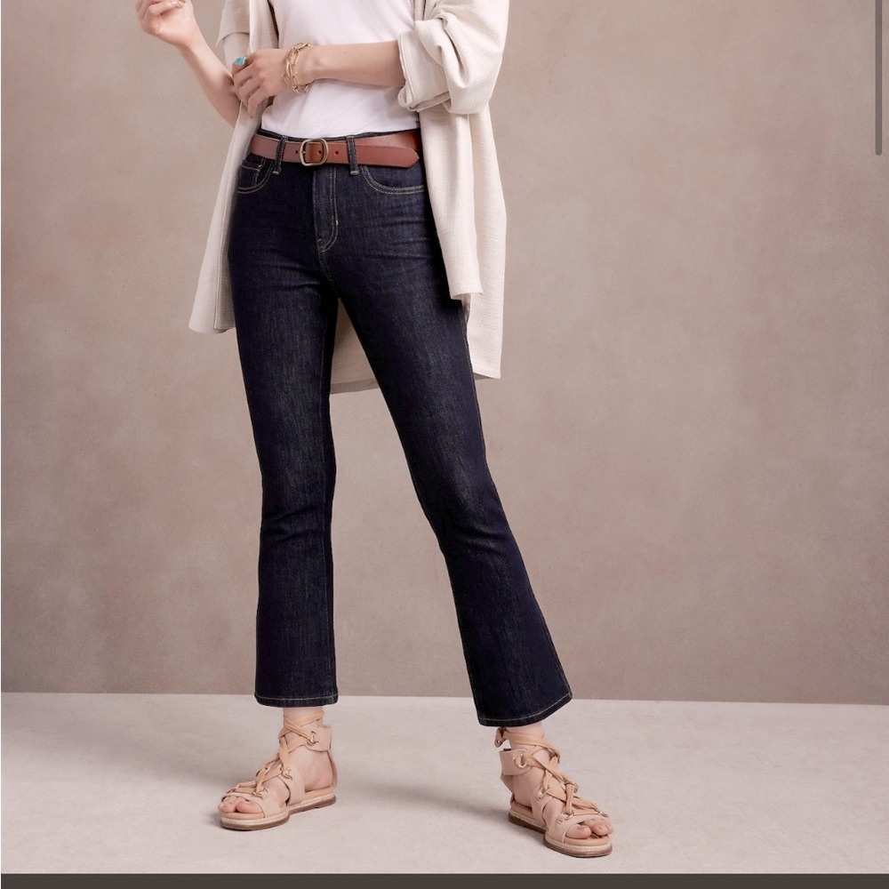 Banana Republic crop-boot Jean. NWT size petite/27. NWT!